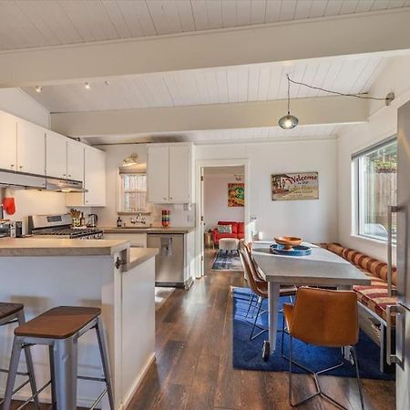 קינגס ביץ' Lake Views, Pet-Friendly Cabin With Hot-Tub In King'S Beach מראה חיצוני תמונה